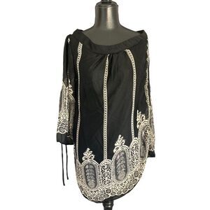 womans black off the shoulder chiffon blouse Sz. M​​​​